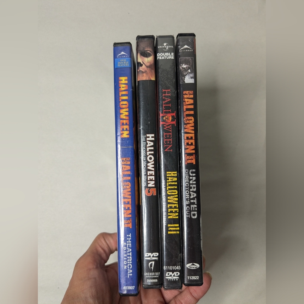 Halloween Michael Myers DVD Movies Set of 4 Rob Zombie A-3 - Picture 3 of 16